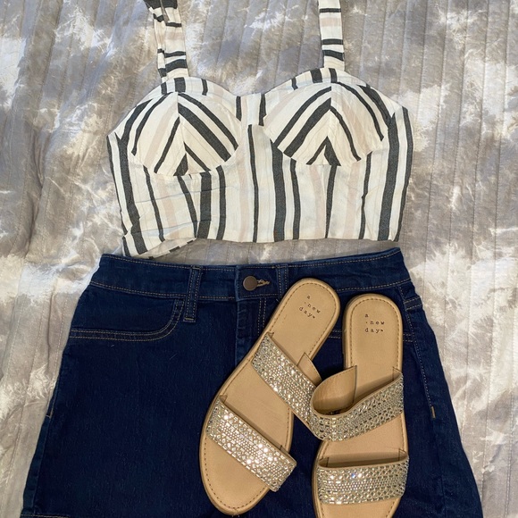 American Eagle Bandeau top - Picture 1 of 3